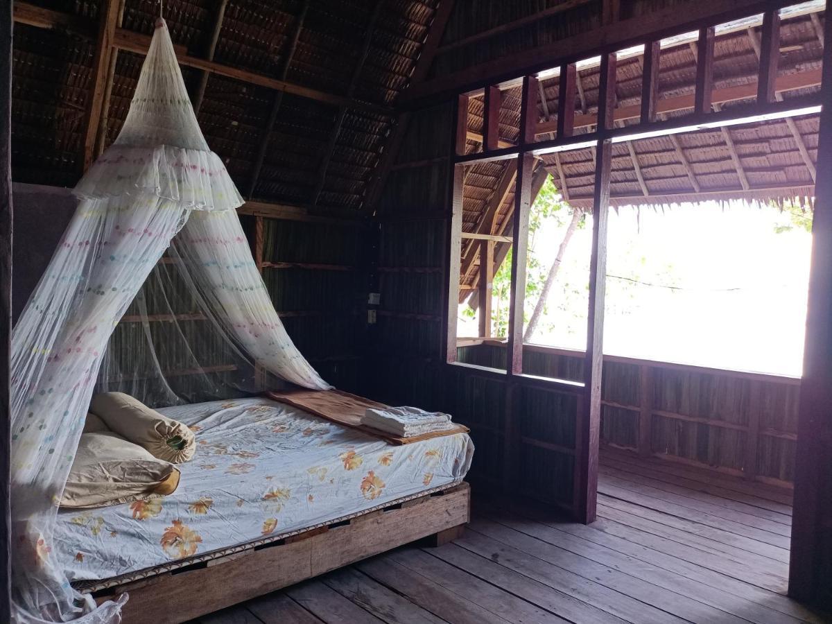 Warahnus Dive Homestay Kri Exterior photo